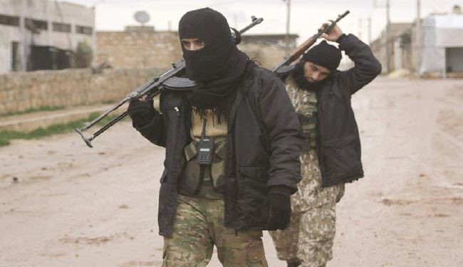 المسلحون يستخدمون الأهالي غطاء للهرب باتجاه تركيا