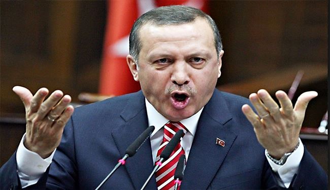 لماذا يهدد أردوغان أمريكا بأن تختار بين تركيا والأكراد؟