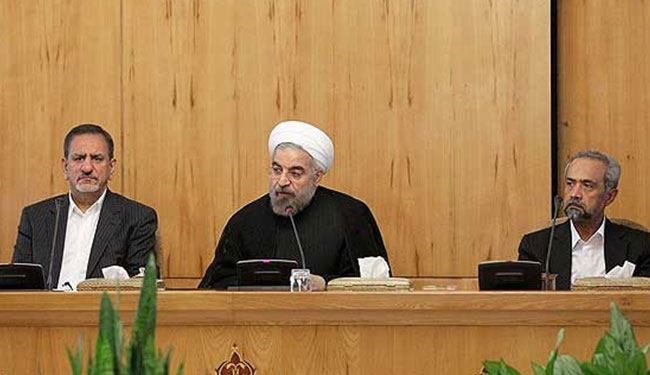 روحاني: مسیرات یوم غد مقدمة للمشارکة الواسعة في الانتخابات