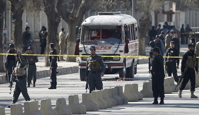 قتلى من الأمن الأفغاني في هجمات انتحارية لـ