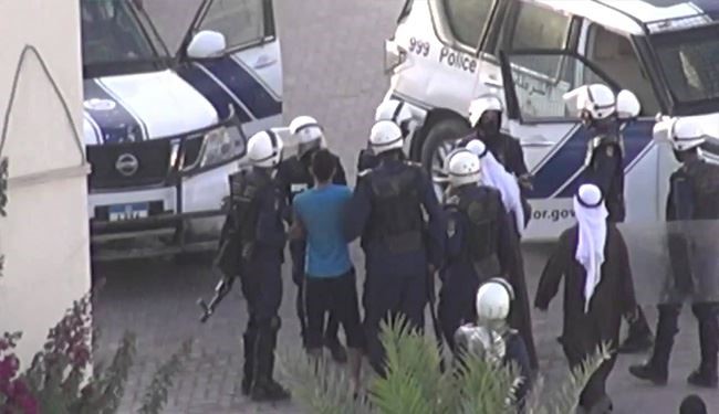 14 فبراير يندد باعتقالات 