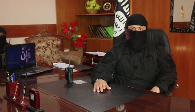 (الخليفة) يأمر 