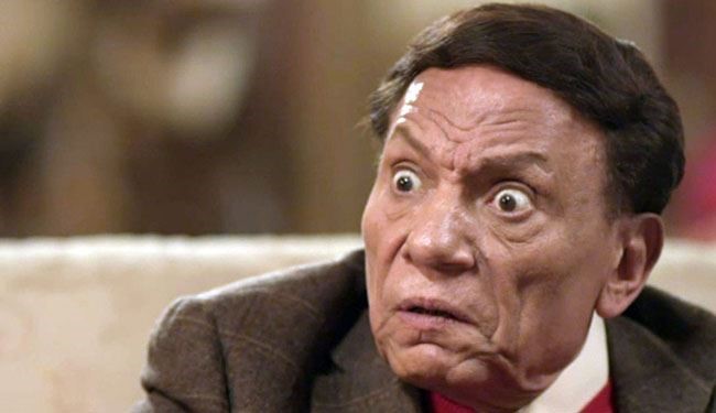 داعية مصري يهاجم عادل إمام.. 