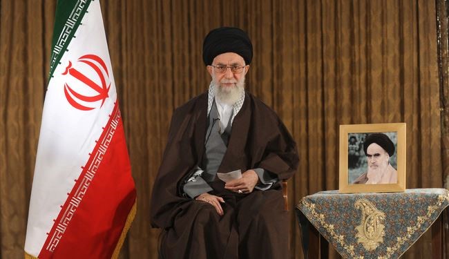 آية الله خامنئي يهنئ بعيد النوروز ويؤكد على تعزيز المقاومة