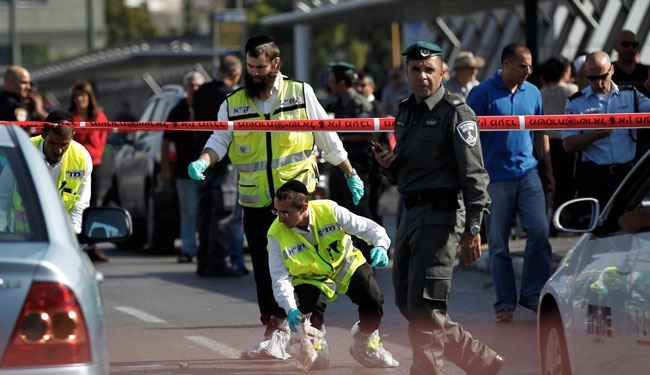 استشهاد شابين فلسطينيين وإصابة جندي اسرائيلي بعملية طعن