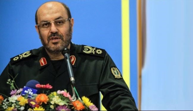 العميد دهقان: لن نطلب رخصة احد في تطوير قدراتنا الدفاعية