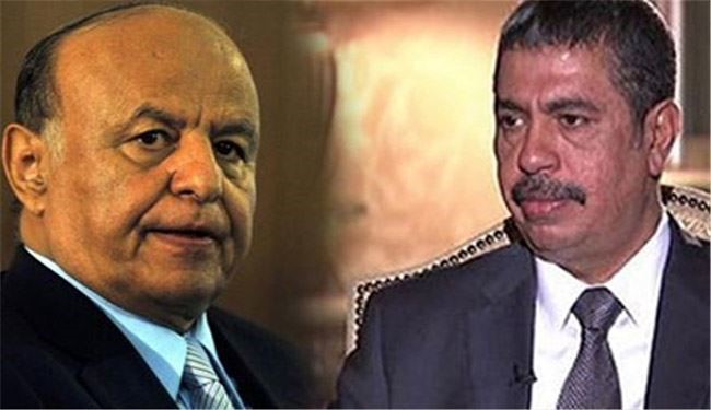 مصدر مقرب من بحاح: هادي فقد الأهلية السياسية والعقلية