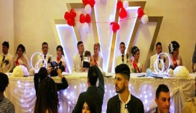 بالصور... زواج جماعي لايزديات كن اسيرات لدى 