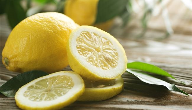 بعد قراءة هذا الخبر لن ترمي قشر الليمون..