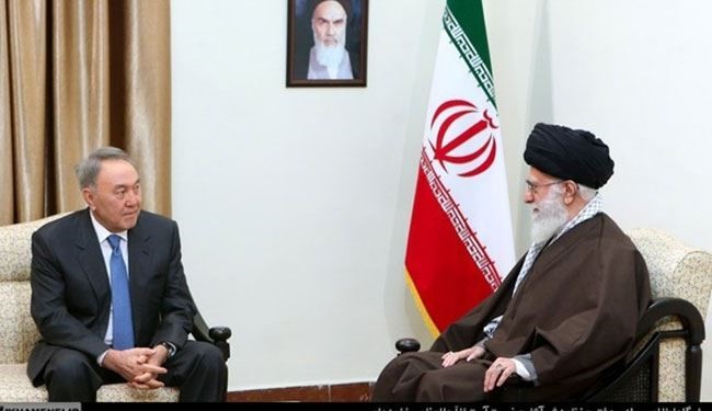 آية الله خامنئي: اميركا غير جادة في مزاعمها بمكافحة الارهاب