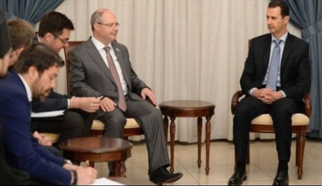 بالصورة.. هدية مميزة من نائب روسي للرئيس الأسد.. ما هي؟