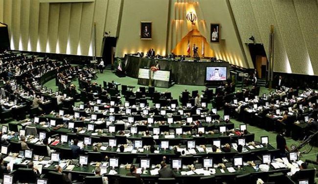 الشورى الاسلامي يتبنى مشروعا بصفة عاجلة جدا لتغريم اميركا