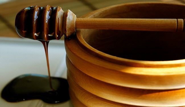 تعرفوا على فوائد العسل الأسود السحرية