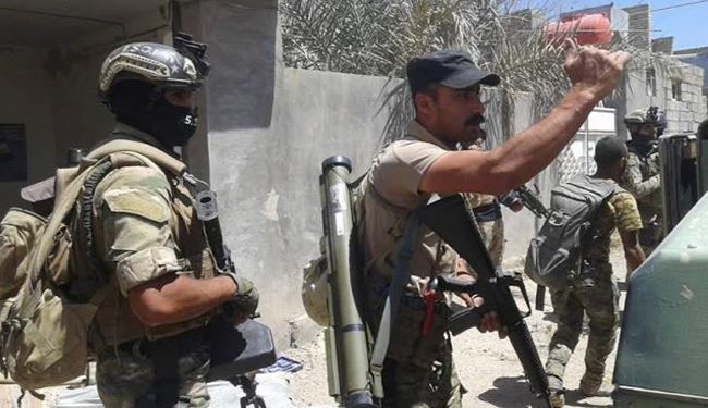 بالصور.. مكافحة الارهاب وشرطة الأنبار داخل الفلوجة