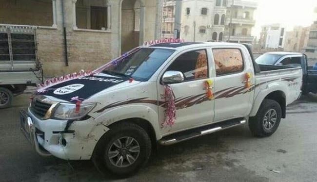 بالصور.. سيارات زفاف 