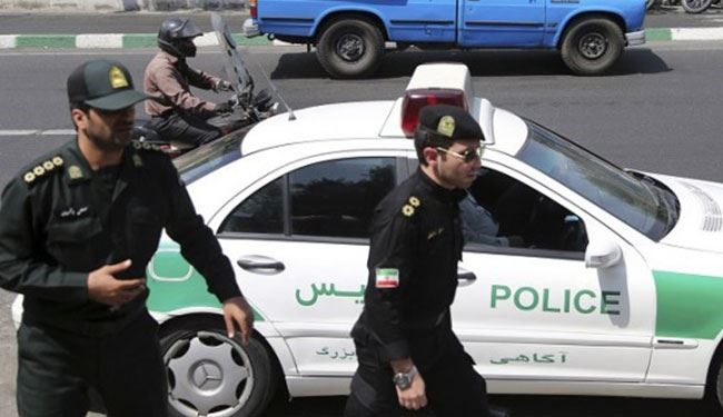 ايران.. الحكم بالاعدام على معتديين جنسيا على سائحة فرنسية