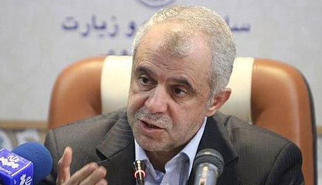 قائد الثورة الاسلامية يستقبل أسر شهداء كارثة منى