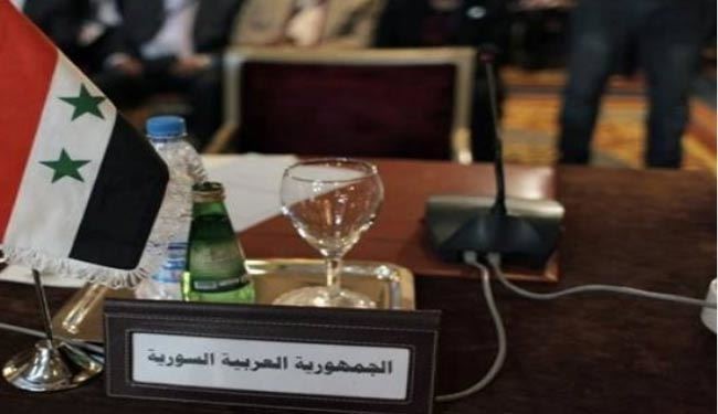 بطری آب، نمایندۀ سوریه در اجلاس اعراب!