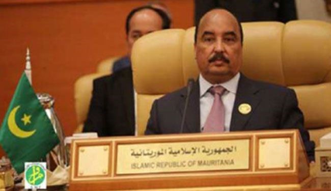 علم سوريا يرفرف في قمة نواكشوط ورفض الصاق 
