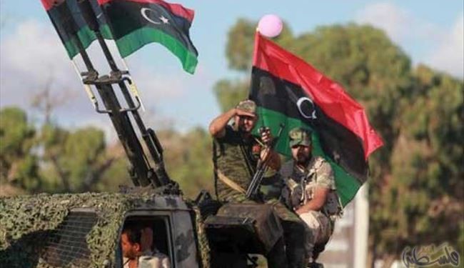 قوات الحكومة الليبية تتقدم في محيط مقر 