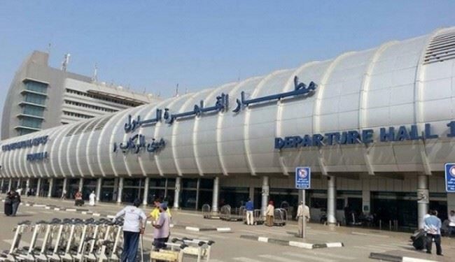 یک سعودی با شمشیر در فرودگاه قاهره دستگیر شد