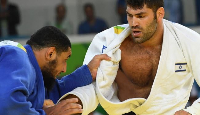 الشهابي يمثل أمام لجنة الأخلاق بسبب رفضه مصافحة الـ 