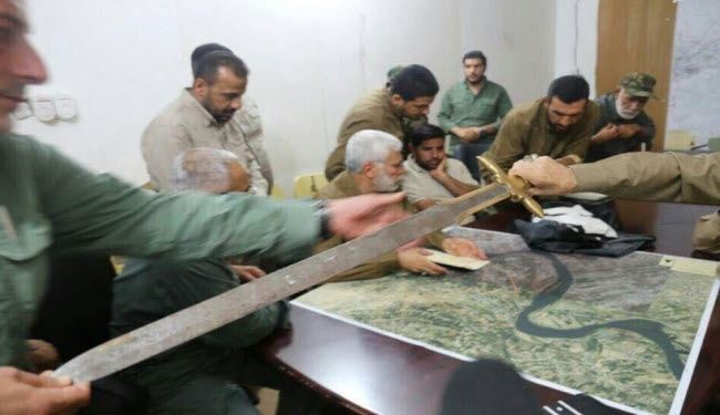 صورة/ بهذا السيف ارتكبت 
