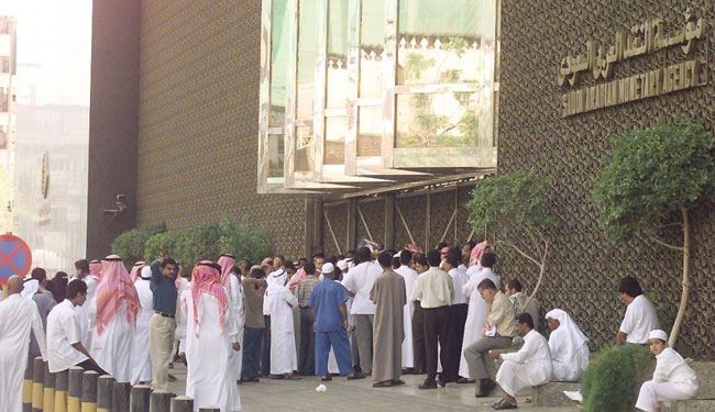 السعودية تستدين بمعدل ٢٠ مليار ريال شهريا على شكل سندات