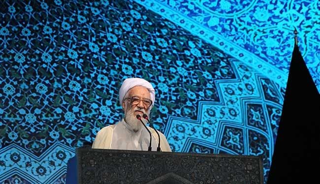 امام جمعة طهران: النظام في السعودية عميل للولايات المتحدة