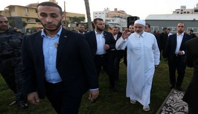 هنية يحج الى الديار المقدسة ومنها الى قطر