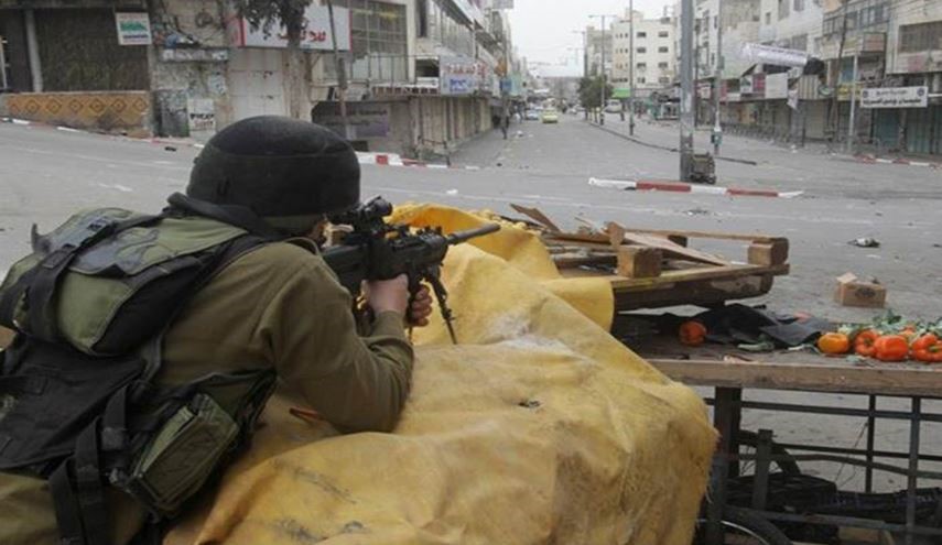استشهاد شاب فلسطيني في الخليل بزعم طعنه جندياً +صورة