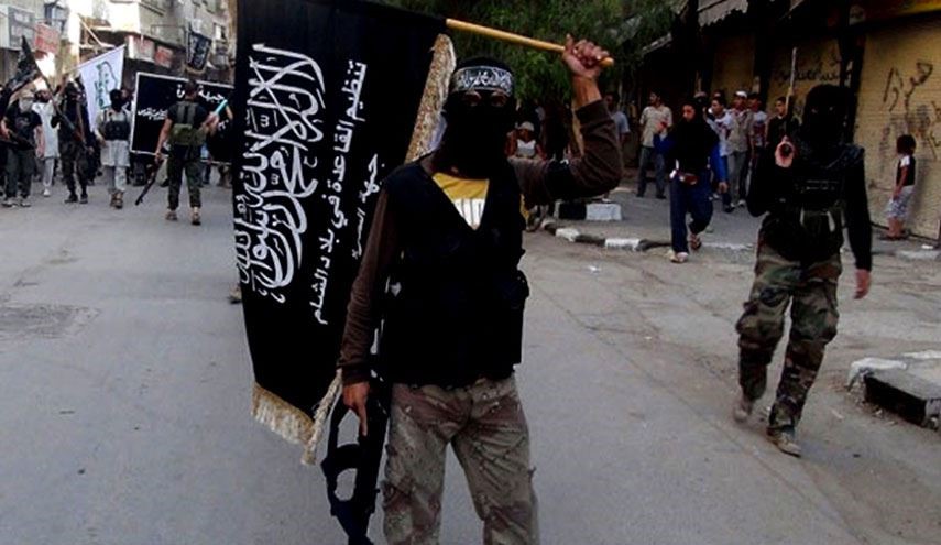 انشقاق عشرات المسلحين من 