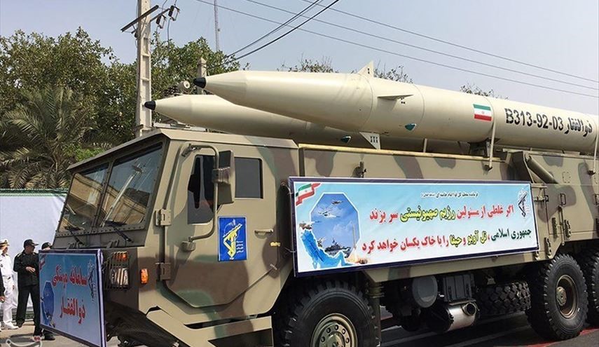صور.. ايران تدشن خط انتاج لصواریخ 