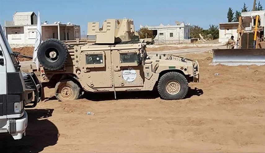 بالصور، آلية أميركية مع 
