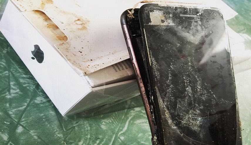 بالصور.. انفجار أي فون 7 بلس يثير ضجة على الانترنت