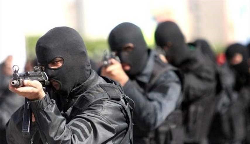 من هو 