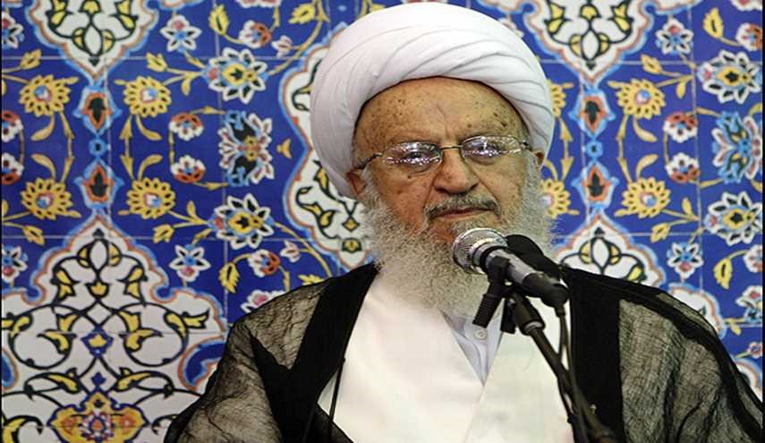 آية الله مكارم شيرازي: مجزرة آل سعود تؤكد احباطهم في اليمن