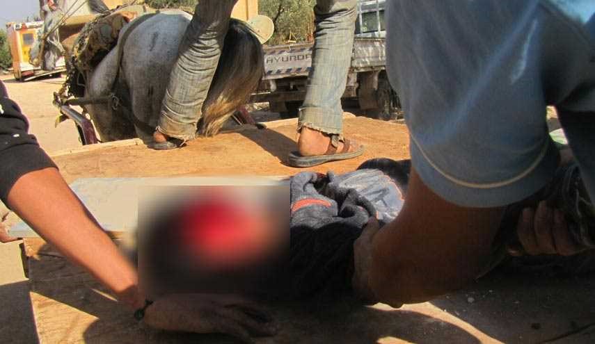 بالصور.. الارهاب يُدمي صلاة الجمعة في الفوعة