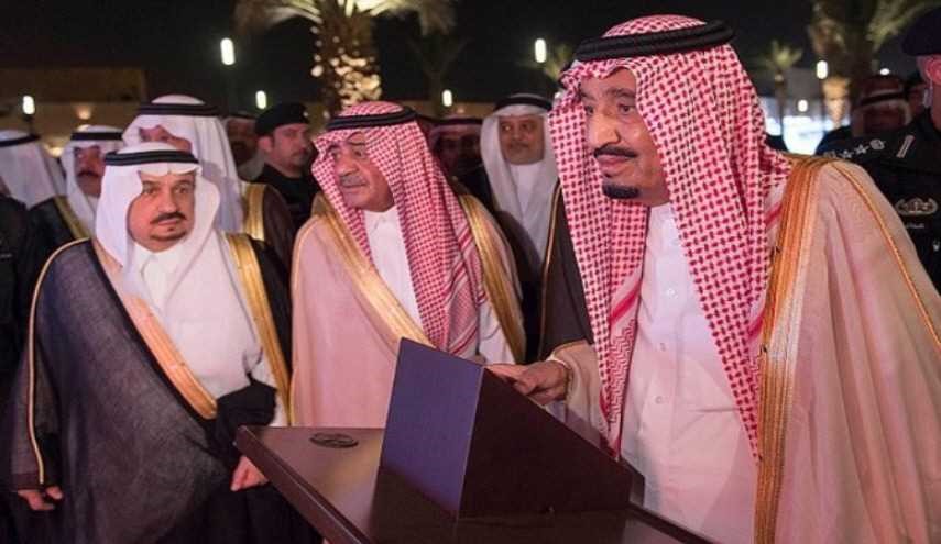 الملك سلمان ينقذ 