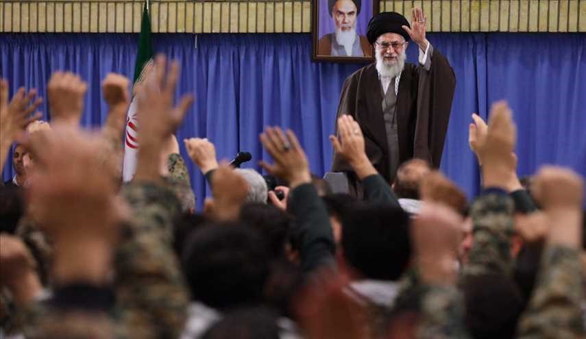 قائد الثورة:  تمدید الحظر 10 سنوات نقض صارخ للاتفاق النووي