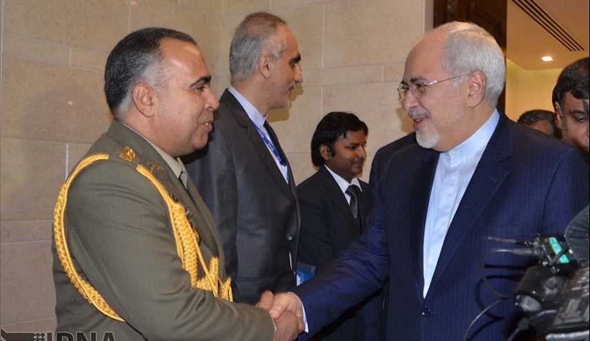 وصول وزير الخارجية الايراني محمد جواد ظريف الى نيودلهي