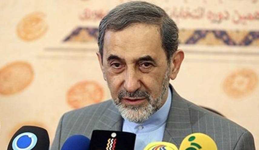 ولایتي: تمديد الحظر تحت اي مسمى يشكل انتهاكا للاتفاق النووي