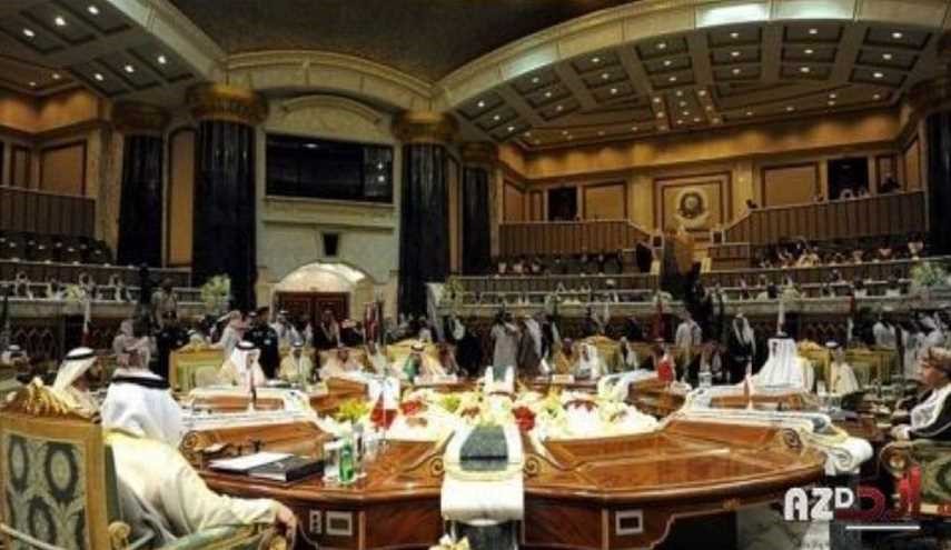 البحرين تمنع 