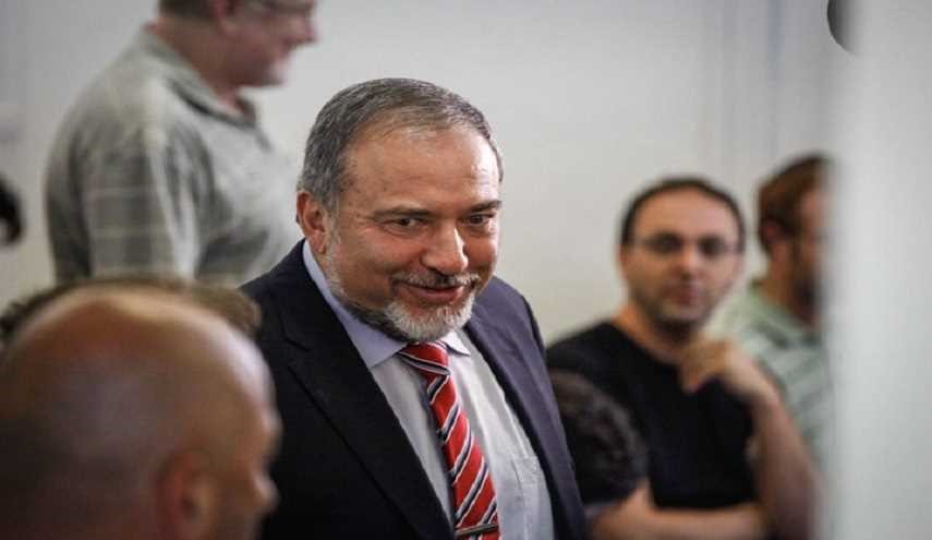 اعتراف إسرائيلي نادر.. ليبرمان: نضرب في سوريا وهدفنا هو..