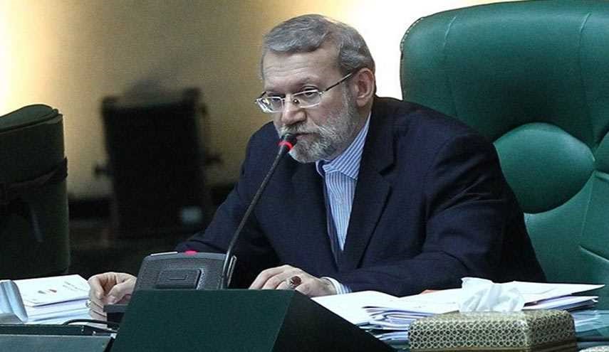 لاريجاني: اميركا وبريطانيا تثيران مخاوف وهمية بالمنطقة لتسويق سلاحهما