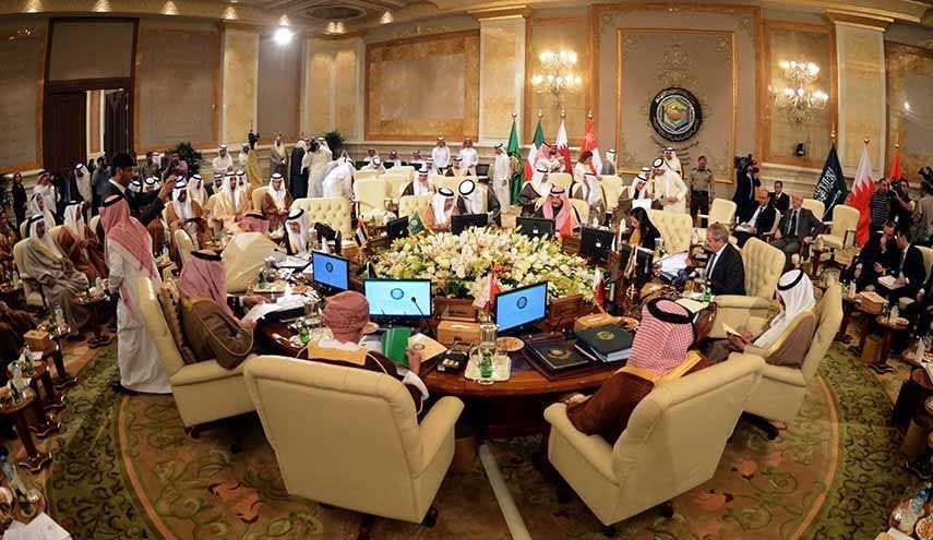 تلاسن حاد بالبيانات بين مصر ومجلس التعاون واتهام لقطر بتفجير الكنيسة