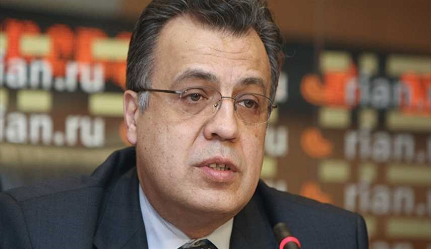 من هو السفير الروسي أندريه كارلوف؟