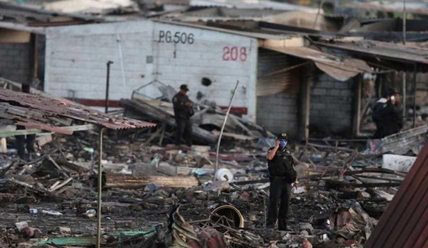 26 قتيلا بانفجار في سوق للالعاب النارية في المكسيك