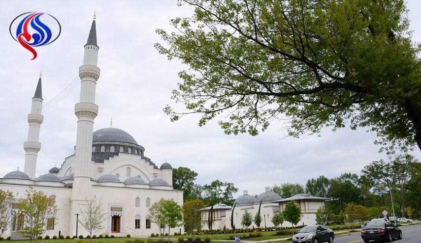قاضی آمریکایی: به مساجد، پارکینگ بیشتر نمی‌دهیم!