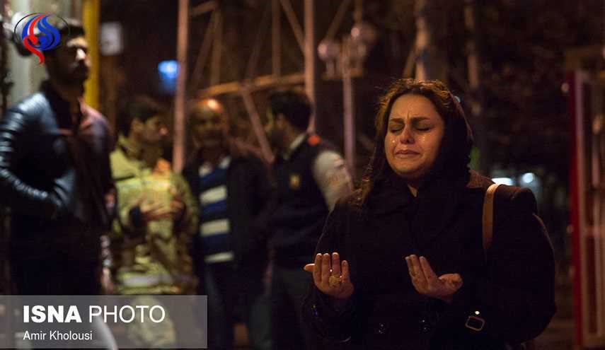 بالصور: اضاءة الشموع حدادا على ارواح ضحايا حادث مبنى بلاسكو